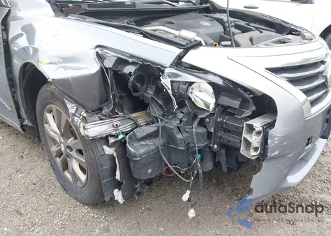 2015 Nissan Altima 2.5 S из США, поврежденный, VIN 1N4AL3AP7FN910075